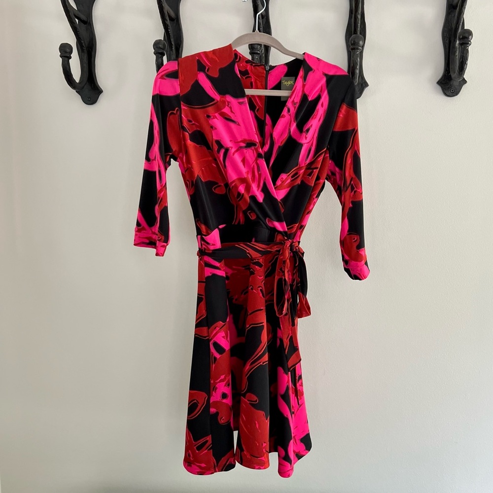 Floral Wrap Dress with Pockets Size 8